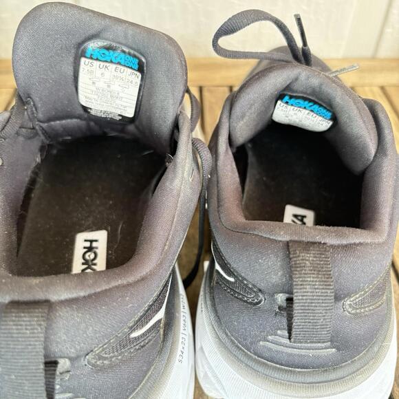 Hoka One One Bondi 8 - Black / White- Women’s Running Shoes Size 7.5 B - Picture 15 of 16